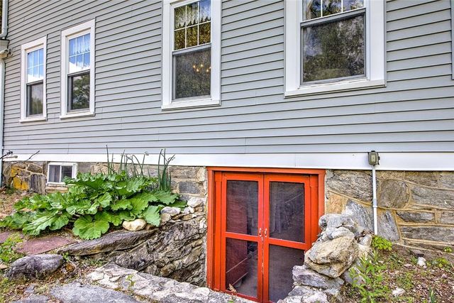 540 Greenville Road, North Smithfield, RI 02896