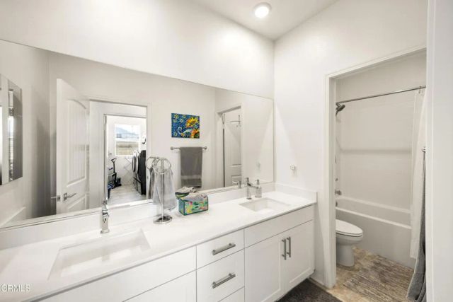 9019 Black Thorn Street, Jurupa Valley, CA 92509