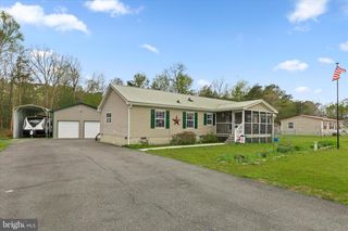 11745 GLEN CIR, Bridgeville, DE 19933