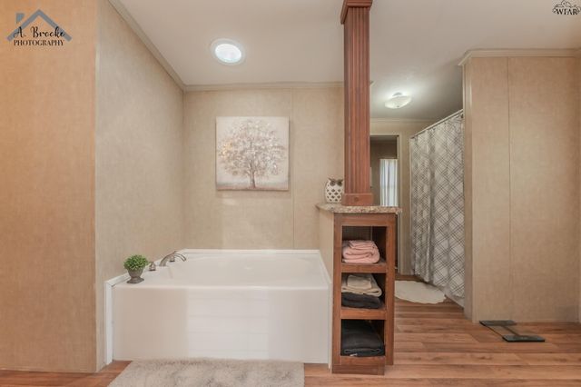 220 OSAGE CIRCLE, Henrietta, TX 76365