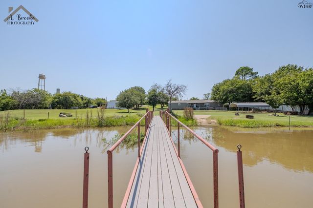 220 OSAGE CIRCLE, Henrietta, TX 76365