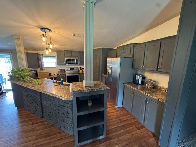 220 OSAGE CIRCLE, Henrietta, TX 76365