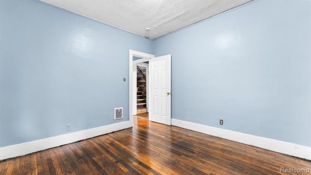 3317 Clairmount Street, Detroit, MI 48206