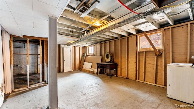 3317 Clairmount Street, Detroit, MI 48206