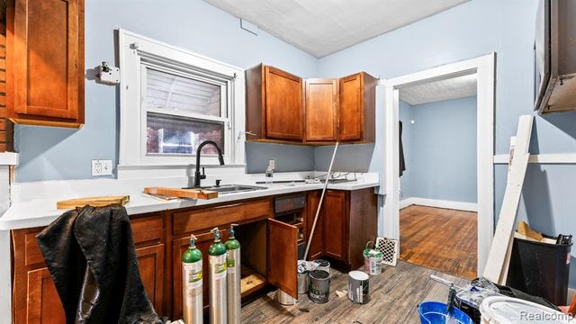 3317 Clairmount Street, Detroit, MI 48206