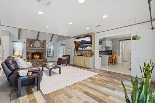 12807 Bowing Oaks Drive, Cypress, TX 77429