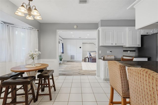 12807 Bowing Oaks Drive, Cypress, TX 77429