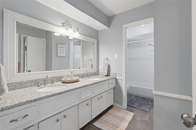 12807 Bowing Oaks Drive, Cypress, TX 77429