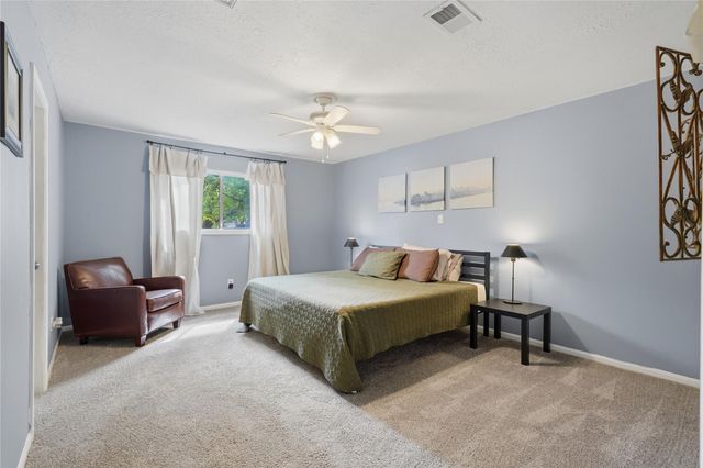 12807 Bowing Oaks Drive, Cypress, TX 77429