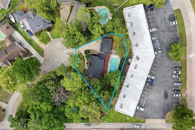 12807 Bowing Oaks Drive, Cypress, TX 77429