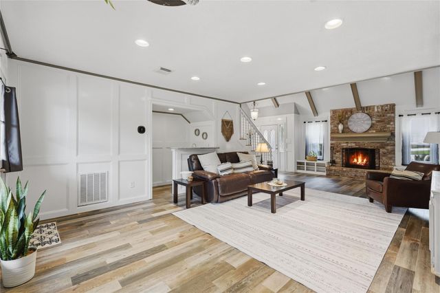 12807 Bowing Oaks Drive, Cypress, TX 77429