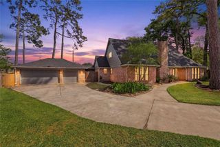 12807 Bowing Oaks Drive, Cypress, TX 77429