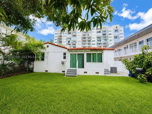 7825 Byron Ave, Miami Beach, FL 33141