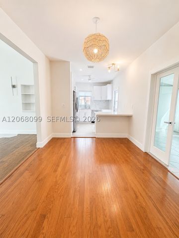 7825 Byron Ave, Miami Beach, FL 33141