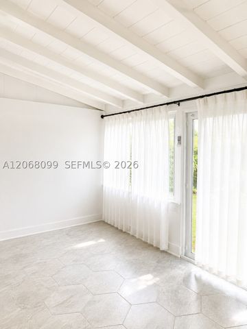 7825 Byron Ave, Miami Beach, FL 33141