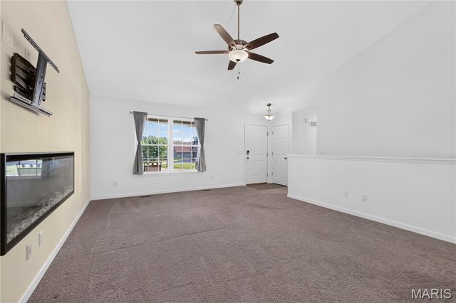 360 Steam Engine Court, Troy, MO 63379