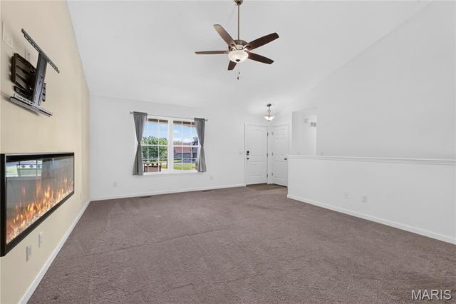 360 Steam Engine Court, Troy, MO 63379