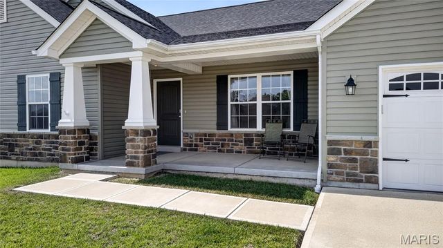 360 Steam Engine Court, Troy, MO 63379
