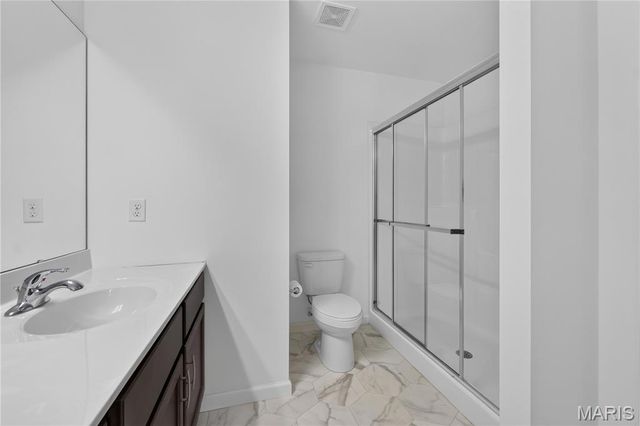360 Steam Engine Court, Troy, MO 63379