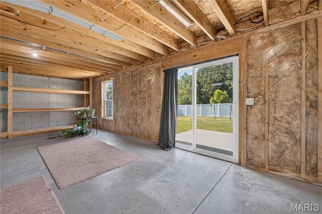 360 Steam Engine Court, Troy, MO 63379