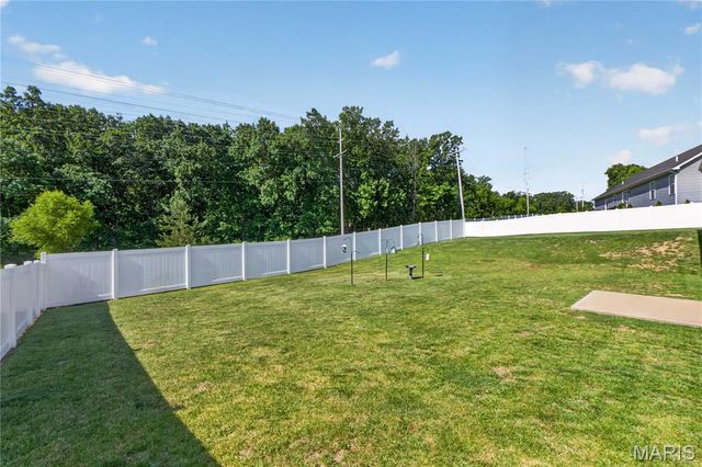 360 Steam Engine Court, Troy, MO 63379