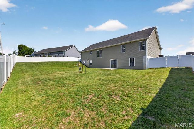 360 Steam Engine Court, Troy, MO 63379