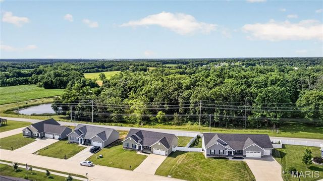 360 Steam Engine Court, Troy, MO 63379