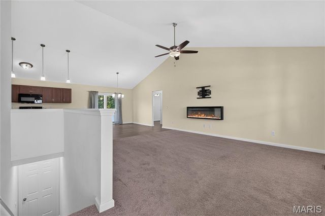 360 Steam Engine Court, Troy, MO 63379