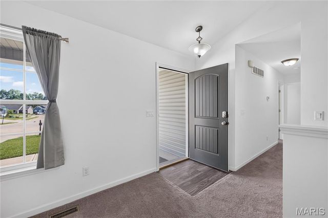360 Steam Engine Court, Troy, MO 63379