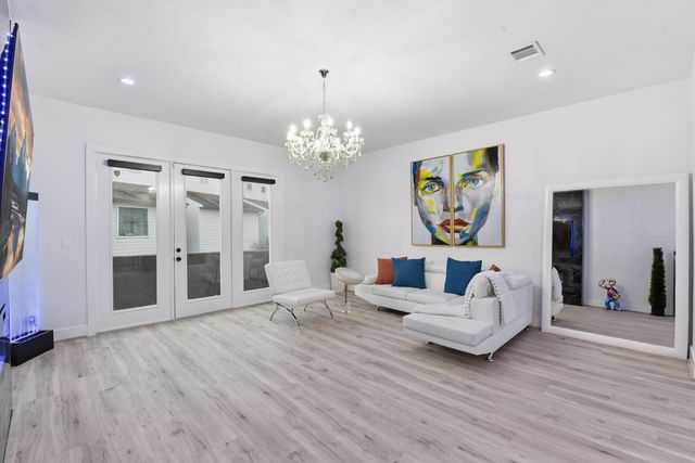 2026 Tuam Street, Houston, TX 77004