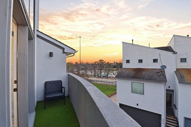 2026 Tuam Street, Houston, TX 77004