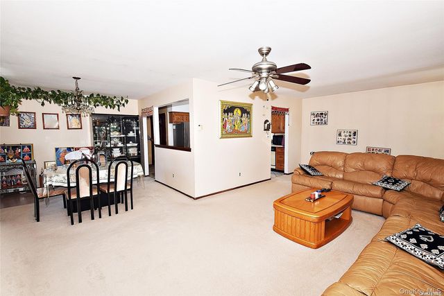 305 S 10th Street, New Hyde Park, NY 11040