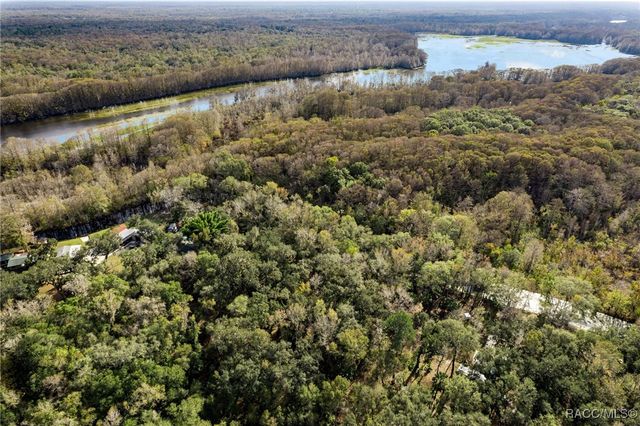 8156 S Kimberly Circle, Floral City, FL 34436