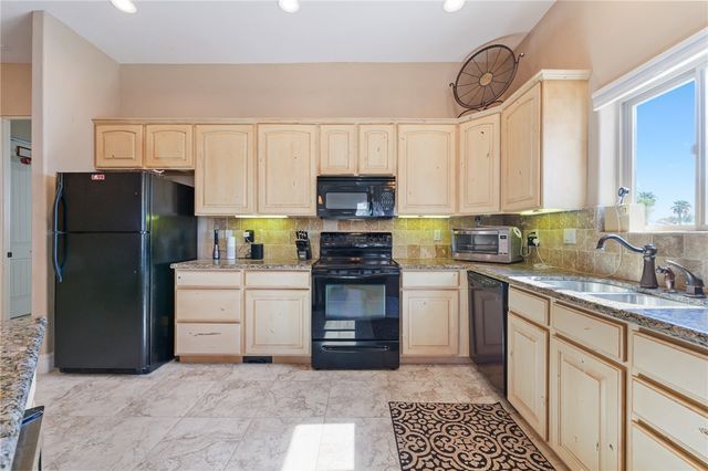 10715 S Blue Water Bay, Mohave Valley, AZ 86440