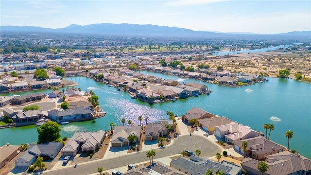 10715 S Blue Water Bay, Mohave Valley, AZ 86440