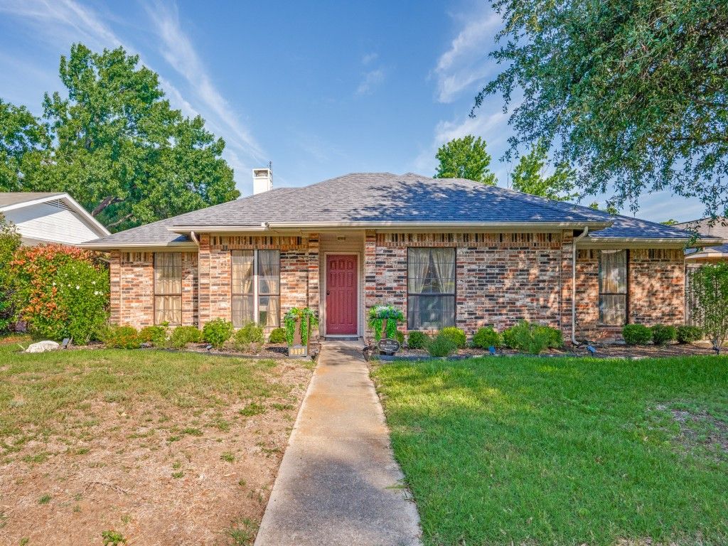 313 Pepperwood Street, Coppell, TX 75019