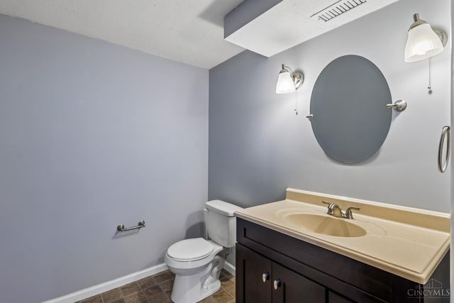 7235 Northgate Drive, Deerfield Twp., OH 45039
