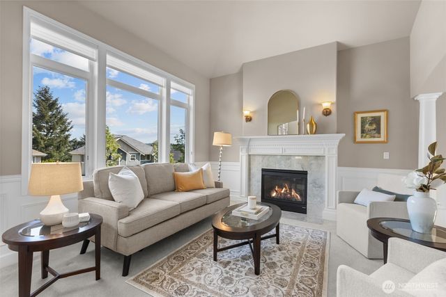2759 NW Pine Cone Place, Issaquah, WA 98027