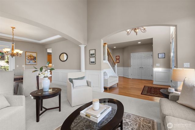 2759 NW Pine Cone Place, Issaquah, WA 98027