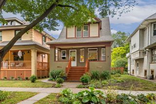 1034 S Euclid Avenue, Oak Park, IL 60304