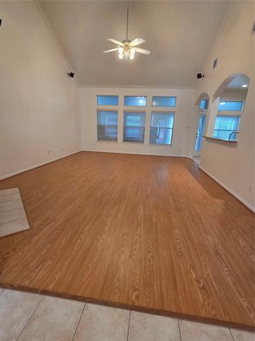1313 Romero Drive, Pearland, TX 77581