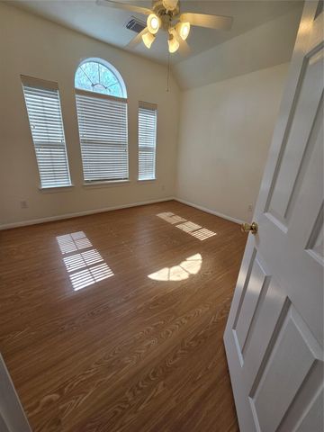 1313 Romero Drive, Pearland, TX 77581