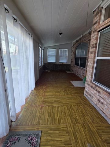1313 Romero Drive, Pearland, TX 77581