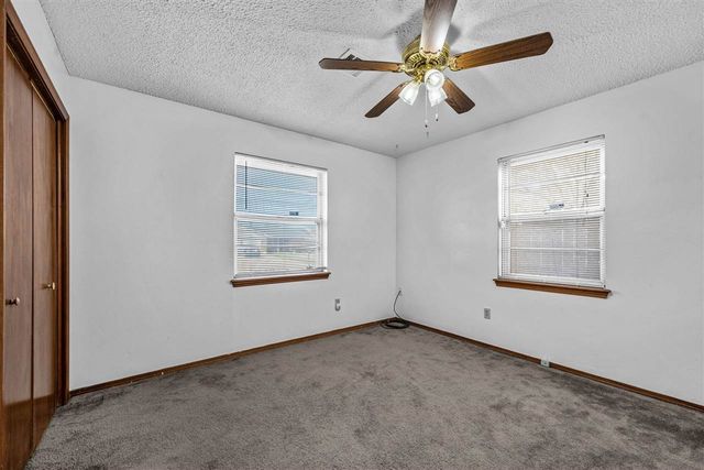 4715 SE Kincaid, Lawton, OK 73501