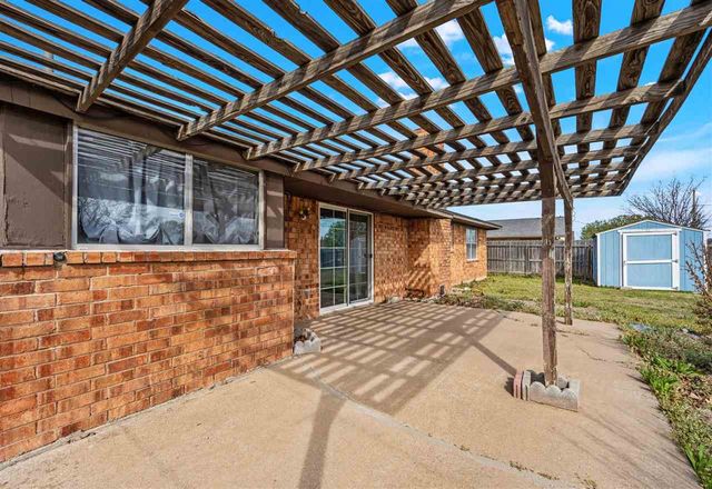4715 SE Kincaid, Lawton, OK 73501