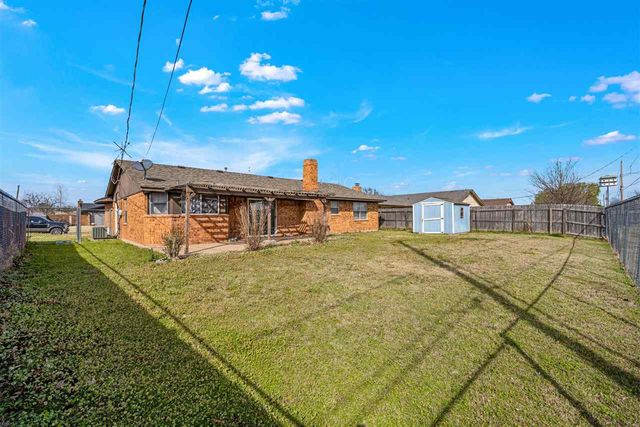 4715 SE Kincaid, Lawton, OK 73501