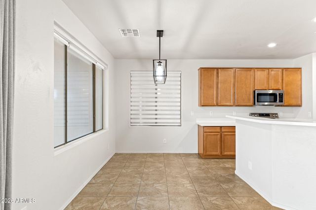 5617 W CARSON Road, Laveen, AZ 85339