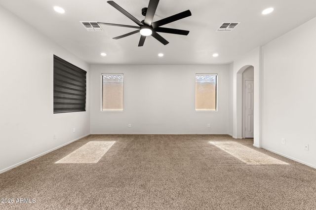 5617 W CARSON Road, Laveen, AZ 85339