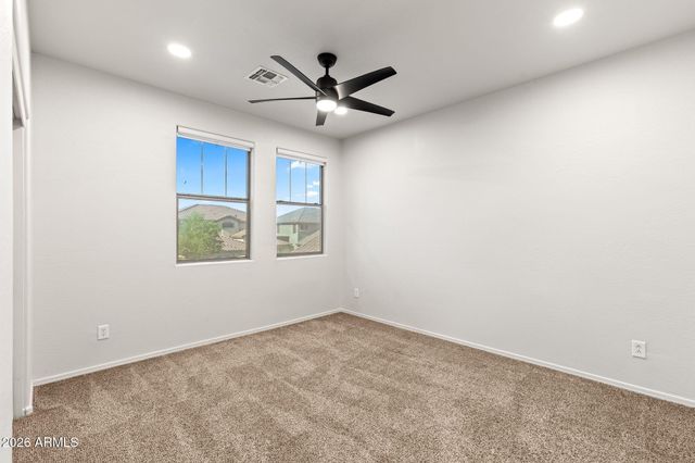 5617 W CARSON Road, Laveen, AZ 85339