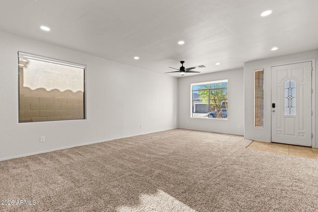 5617 W CARSON Road, Laveen, AZ 85339